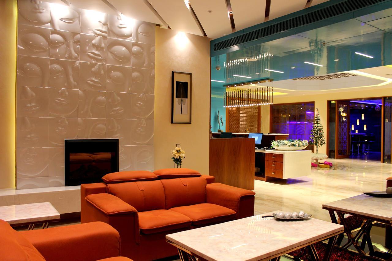 Skk Blu Hotel & Spa Udaipur Buitenkant foto