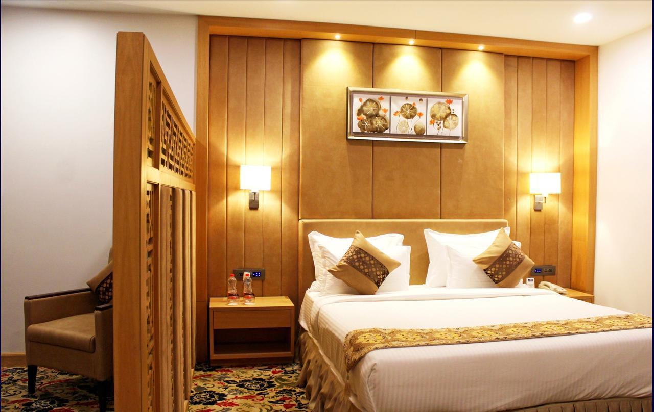 Skk Blu Hotel & Spa Udaipur Buitenkant foto