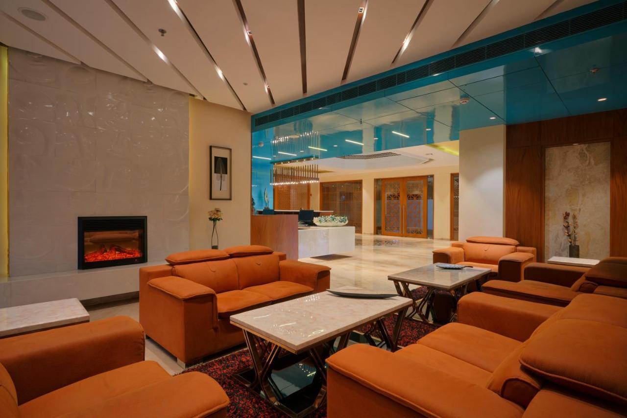 Skk Blu Hotel & Spa Udaipur Buitenkant foto