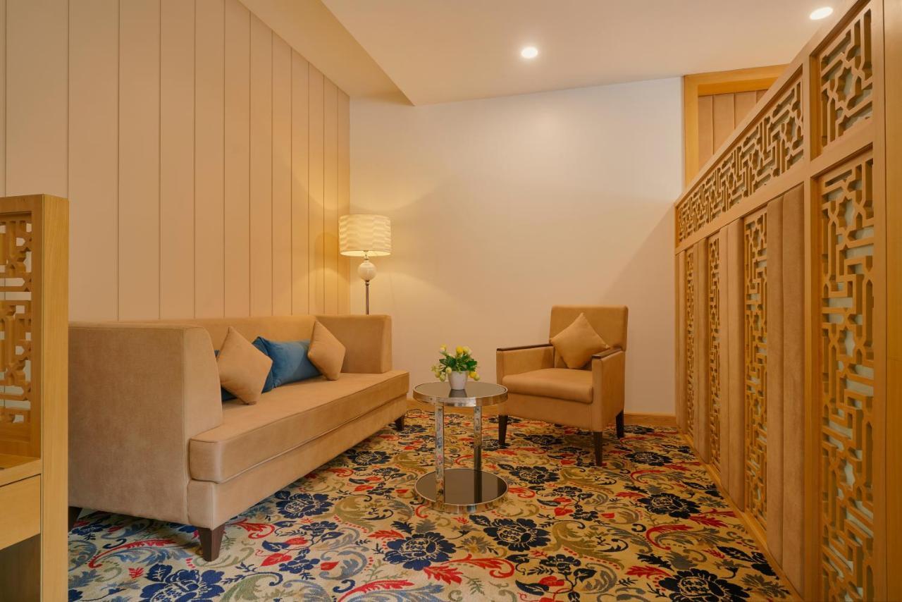 Skk Blu Hotel & Spa Udaipur Buitenkant foto