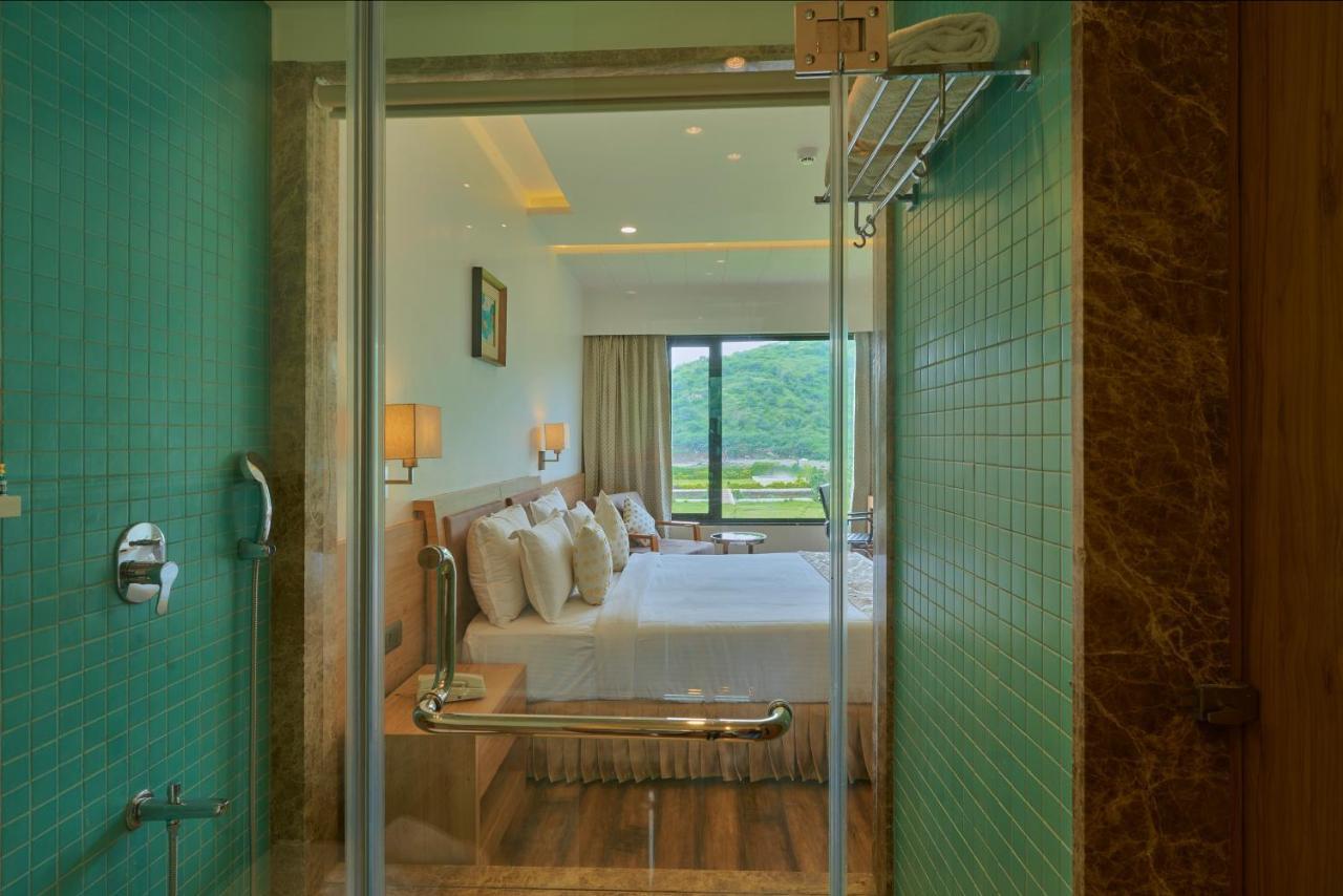 Skk Blu Hotel & Spa Udaipur Buitenkant foto