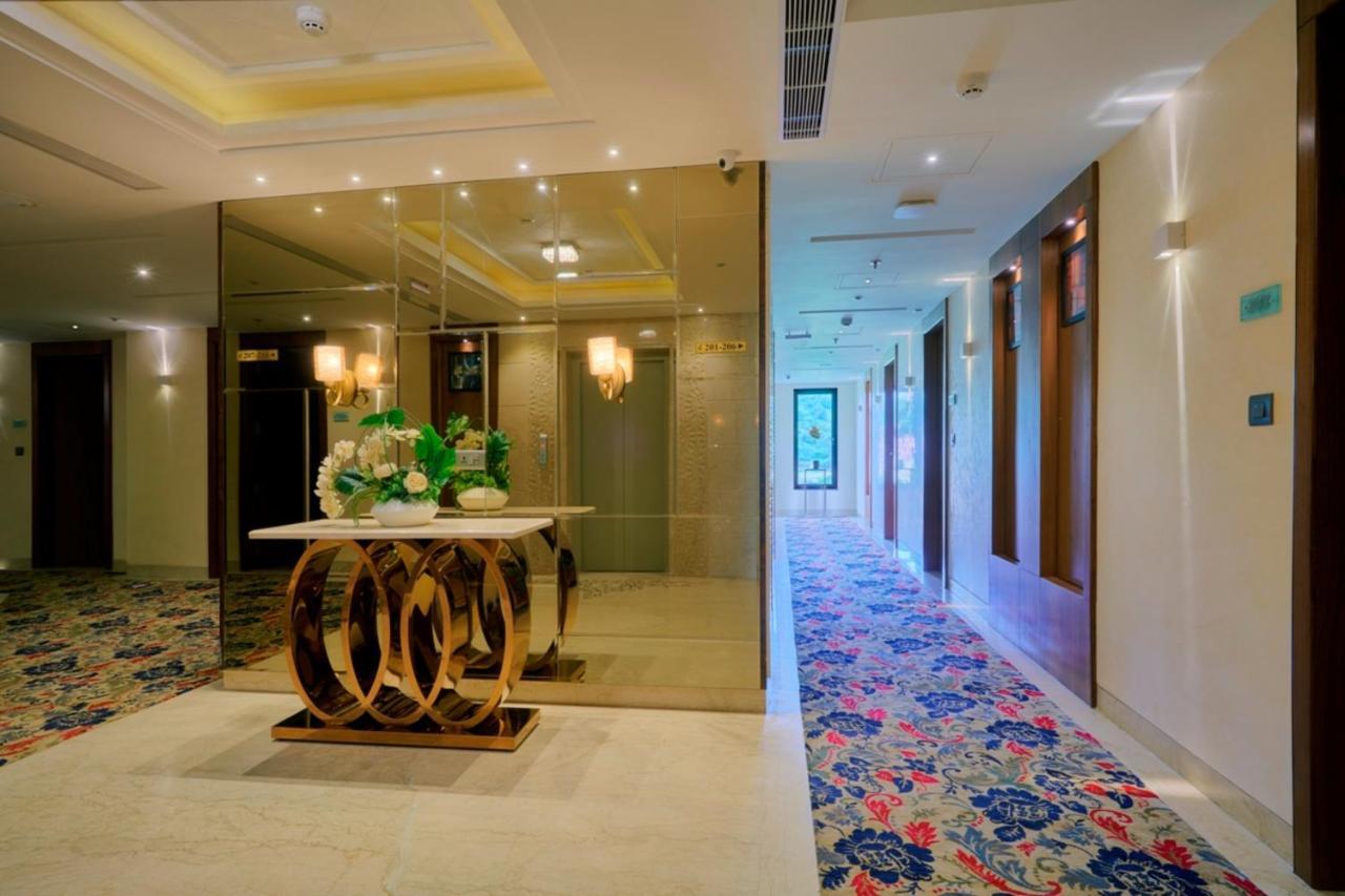 Skk Blu Hotel & Spa Udaipur Buitenkant foto